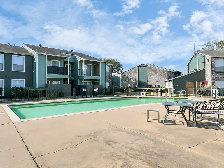 7700 W Airport Blvd #710 — Photo 33