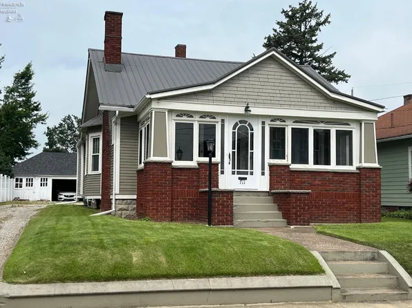 711 Northwest St, Bellevue, OH 44811