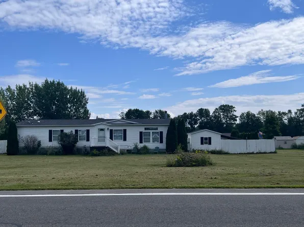 5 Renadette Rd, Plattsburgh, NY 12901