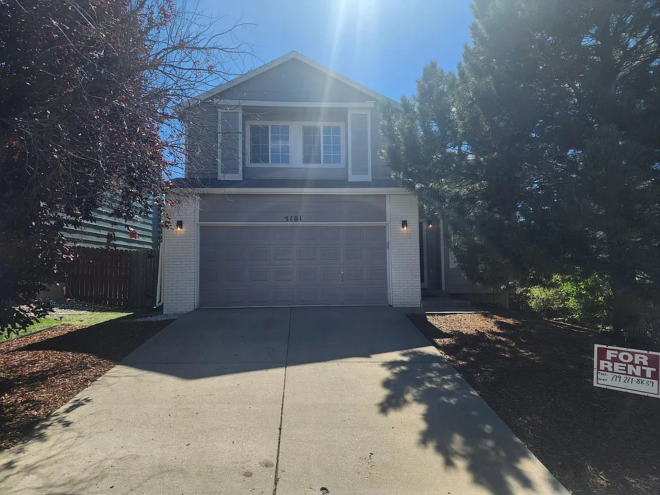5101 Chaise Dr