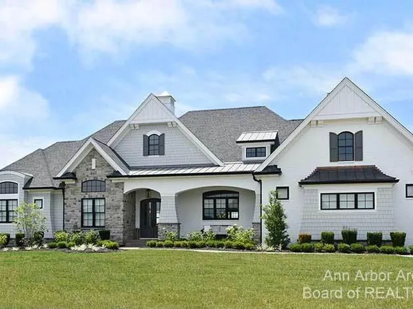 4990 Saddleridge Trl, Ann Arbor, MI 48105