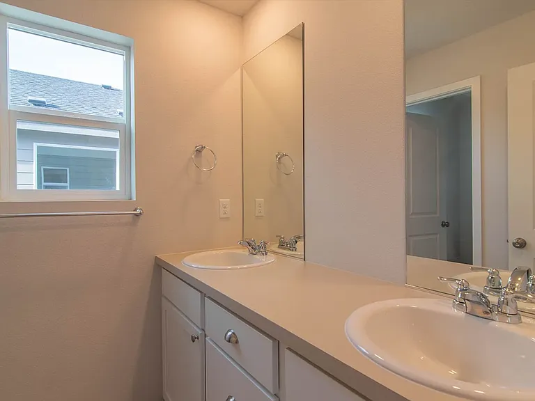 24467 E Feather Loop — Photo 16