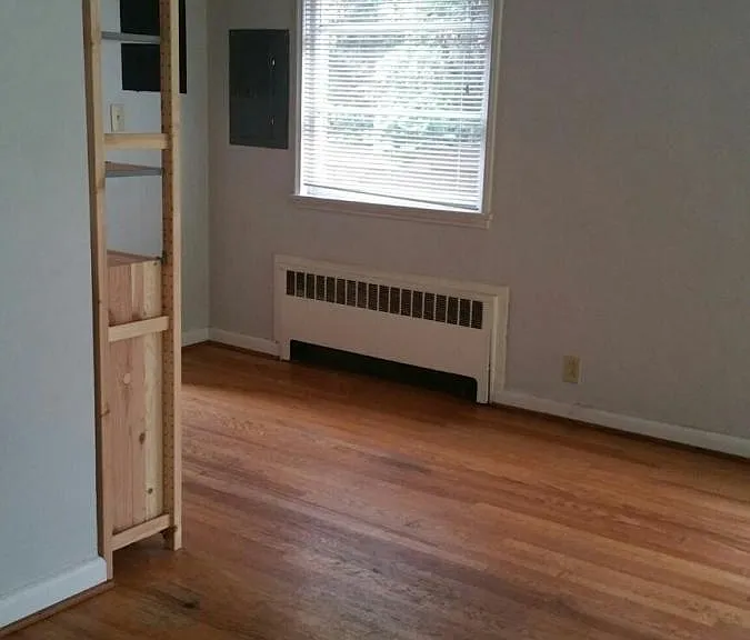 427 NE Ravenna Blvd — Photo 11