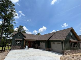 14 Nubarron Ln, Hot Springs Village, AR 71909