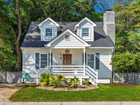 1507 Village Sq, Mount Pleasant, SC 29464