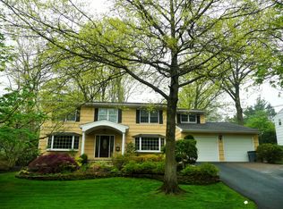 427 Summit St, Englewood Cliffs, NJ 07632