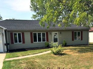 453 Campus Dr, Amherst, NY 14226