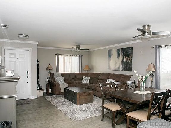 3rd image of 1419 Hummingbird Way