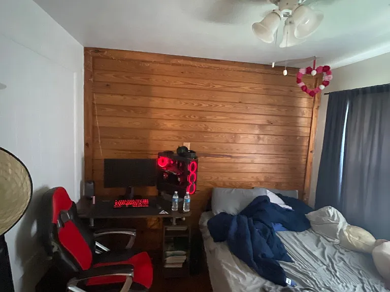 413 Prince St #B — Photo 8
