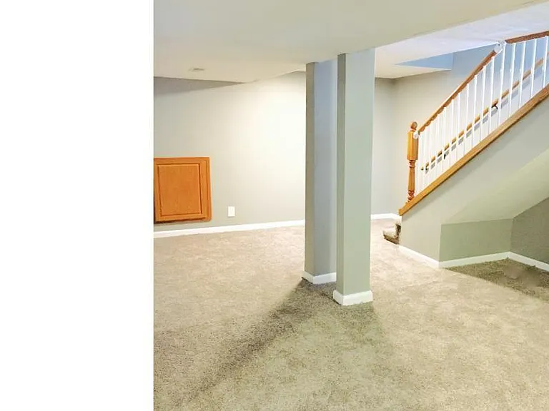2111 3rd St NE — Photo 14