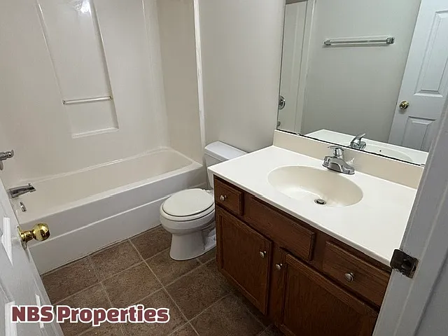 2900 Colt Dr — Photo 17