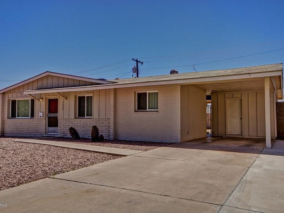 1st image of 2204 N McAllister Ave