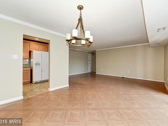 2nd image of 214 Park Terrace Ct SE APT 91