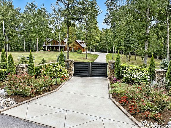 95th image of 6011 Garrison Springs Rd