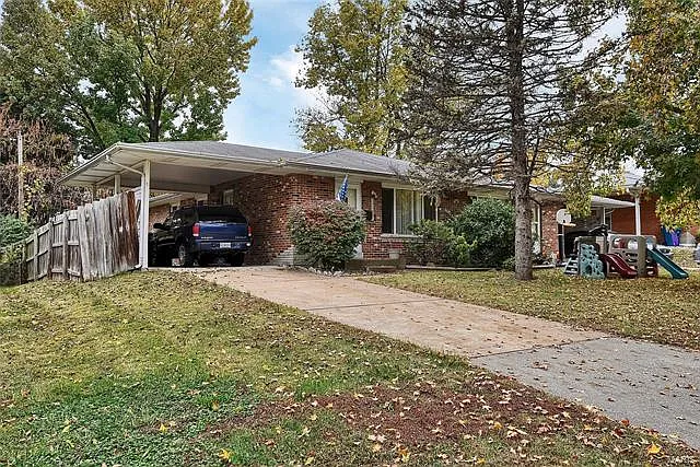 10249 Jeffleigh Ln photo 1