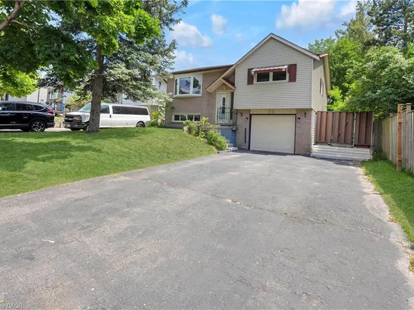 72 Pinemeadow Cres, Waterloo, ON N2T 1A7