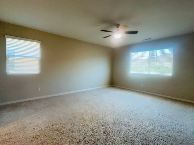 24413 Comanche Creek Dr — Photo 13