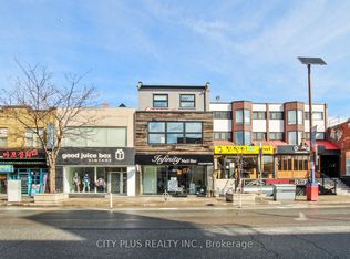 704 Bloor St W, Toronto, ON M6G1L4