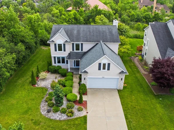 2243 Sun Valley Dr, Ann Arbor, MI 48108