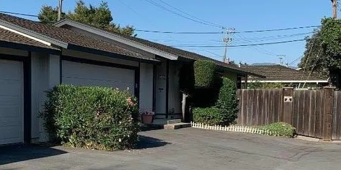 Canary Dr