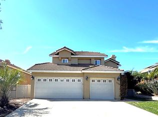 520 Clinton Cir, Corona, CA 92879