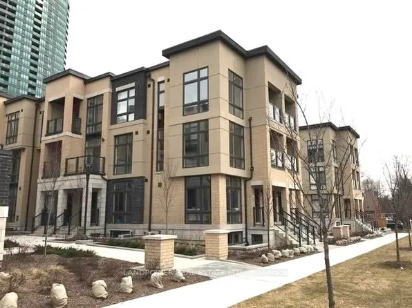 15 Eldora Ave Unit 40, Toronto, ON M2M 0B5