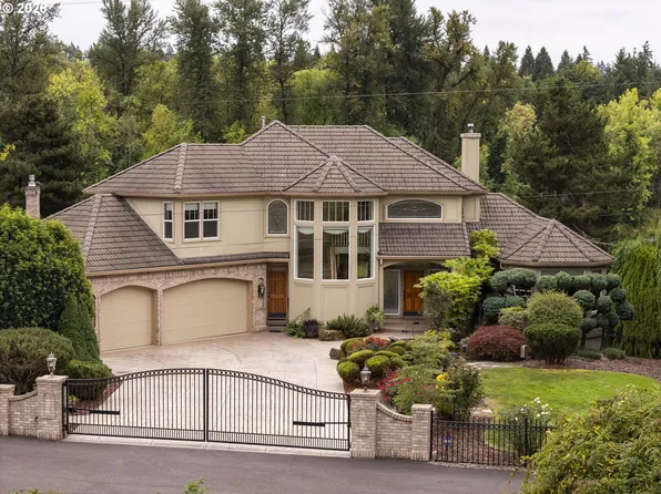 19710 SE Semple Rd, Damascus, OR 97089