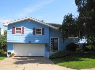 1220 Dunbar St, Wausau, WI 54403