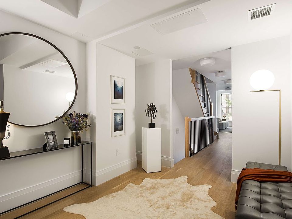 1st image of 272 W 86th St #The