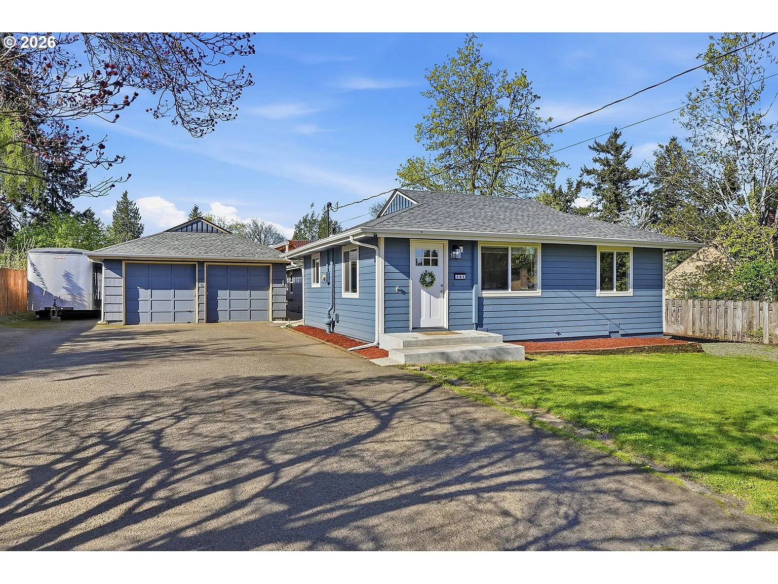 131 Cherry Ave photo 1