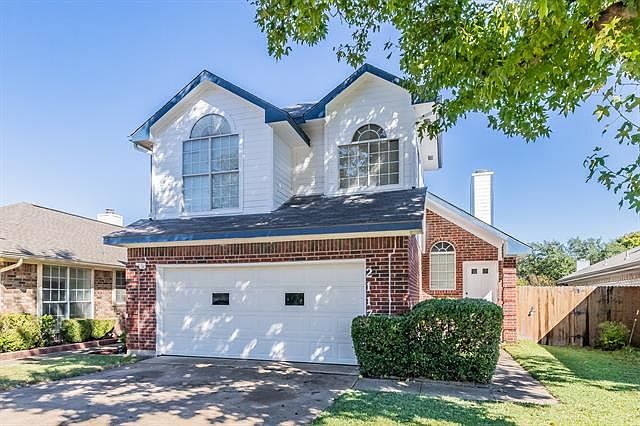 1st image of 2117 Glen Heights Dr
