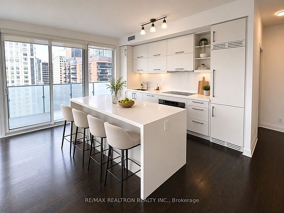 2nd image of 65 Saint Mary St W #1707