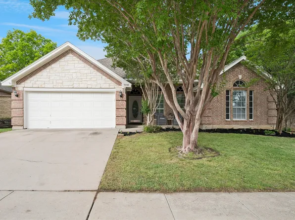 7205 Elm Wood Dr, North Richland Hills, TX 76182