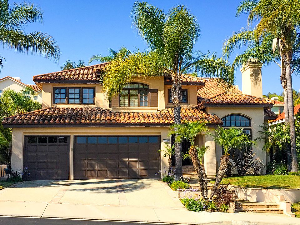 1st image of 24866 Paseo Primario