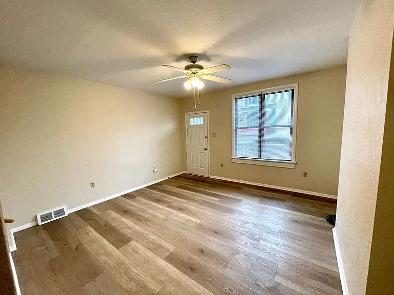 18-28 Simms Street — Photo 9