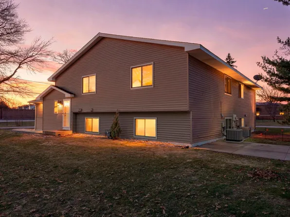 13252 Central Ave NE, Blaine, MN 55434