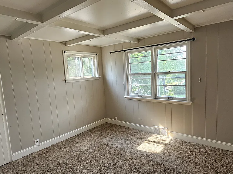 3358 Upton Ave N — Photo 14
