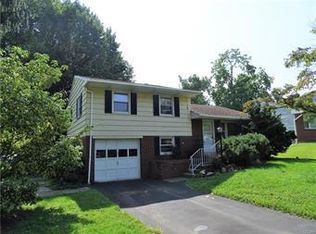 1467 Exeter Rd, Allentown, PA 18103