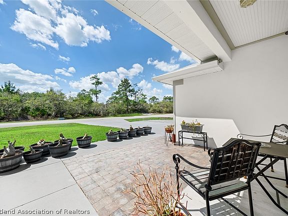 4th image of 4020 Mandarin Rd