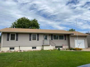 3009 Pawnee Ave, North Platte, NE 69101