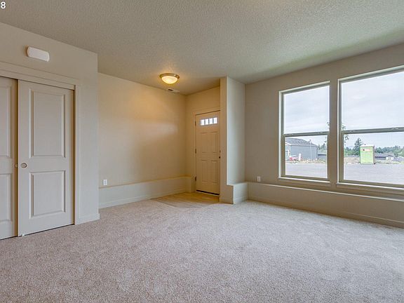 3rd image of 13015 NE 24th Cir