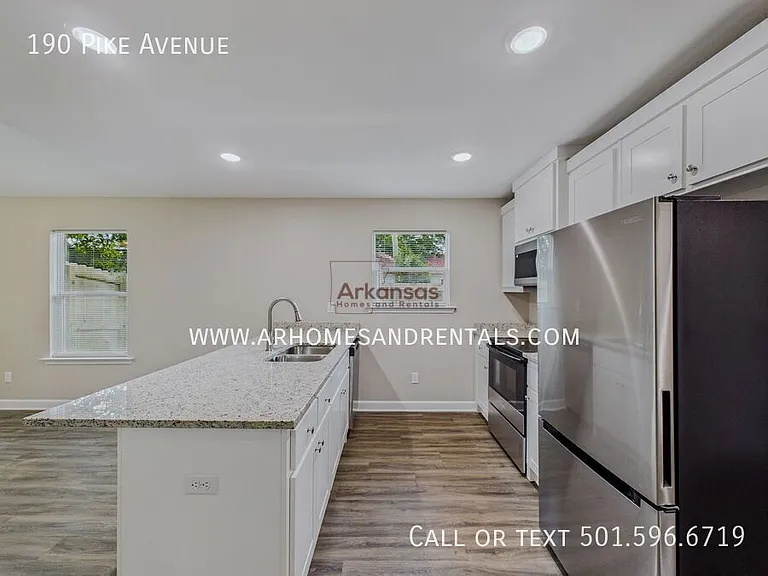 190 Pike Ave — Photo 5