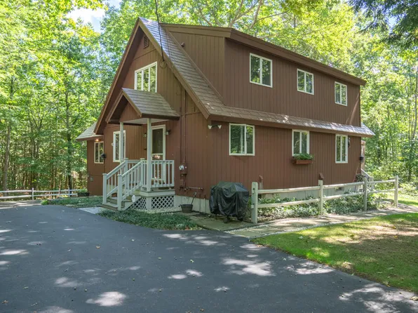 417 Middle Road, Falmouth, ME 04105