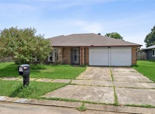 1909 Stall Dr, Harvey, LA 70058