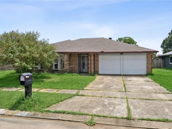 1909 Stall Dr, Harvey, LA 70058