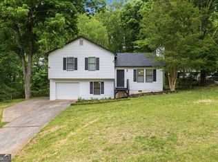 40 Hickory Ln, Dallas, GA 30132