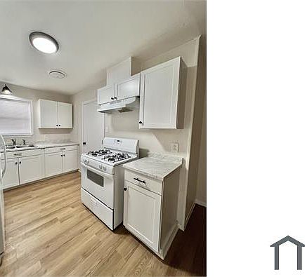 2nd image of 3004 Zephyr Rd