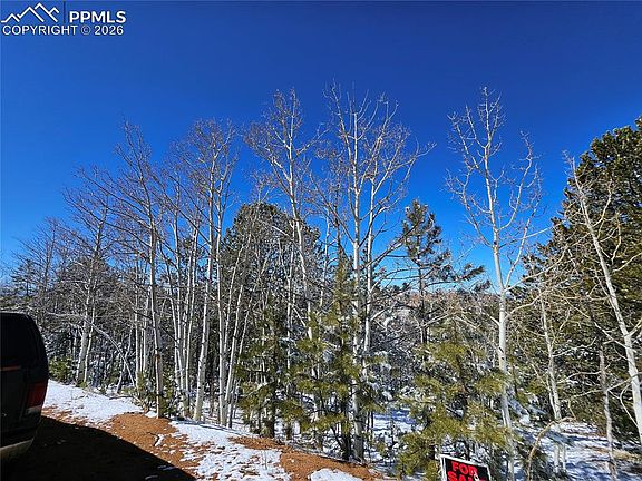 2nd image of 829 Princess Rd