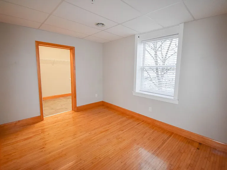 110 E Bald Eagle St — Photo 46