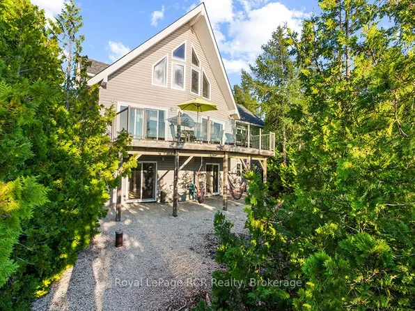 157 Eagle Rd, Northern Bruce Peninsula, ON N0H 2R0